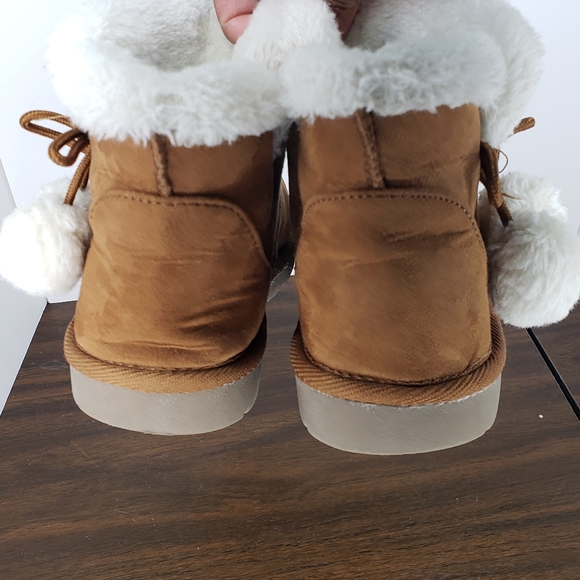 Arizona Brown Ankle Boots Size 7.5 - Picture 5 of 11